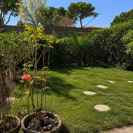 Petit Cocon Proche Avec Piscine Et Jardin Apartment *