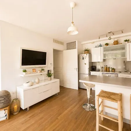 Petit Cocon Proche Avec Piscine Et Jardin * Six-Fours-les-Plages